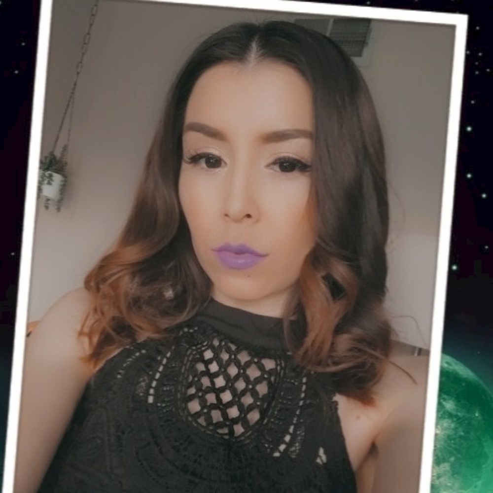 Meet your Posher, Krystal